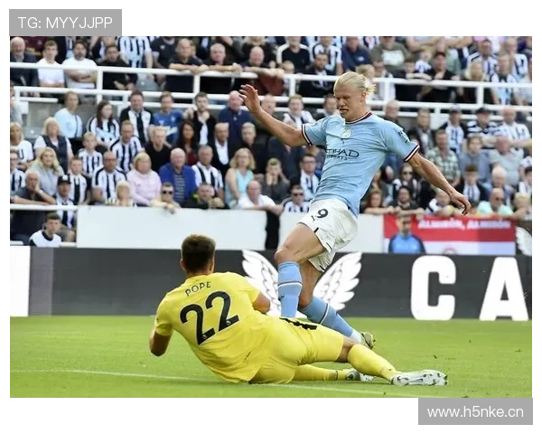 卡雷拉斯周一恢复合练 将战曼城 卡雷拉斯周一恢复合练 将战曼城